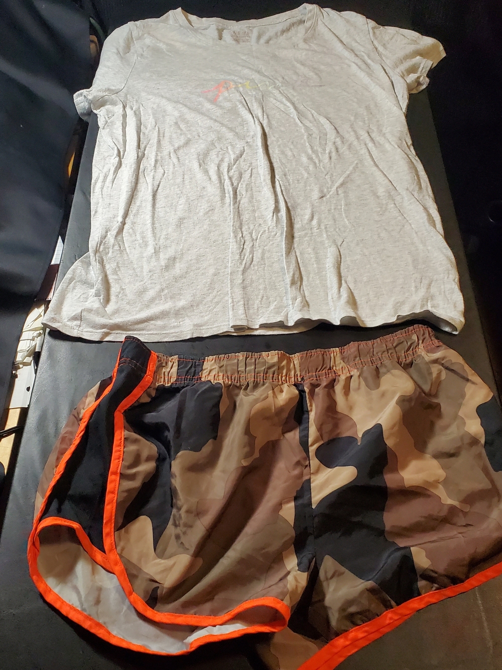 Pink Grey Size L Short Slevee Shirt & Sport Camo Size M Short Short Pant
